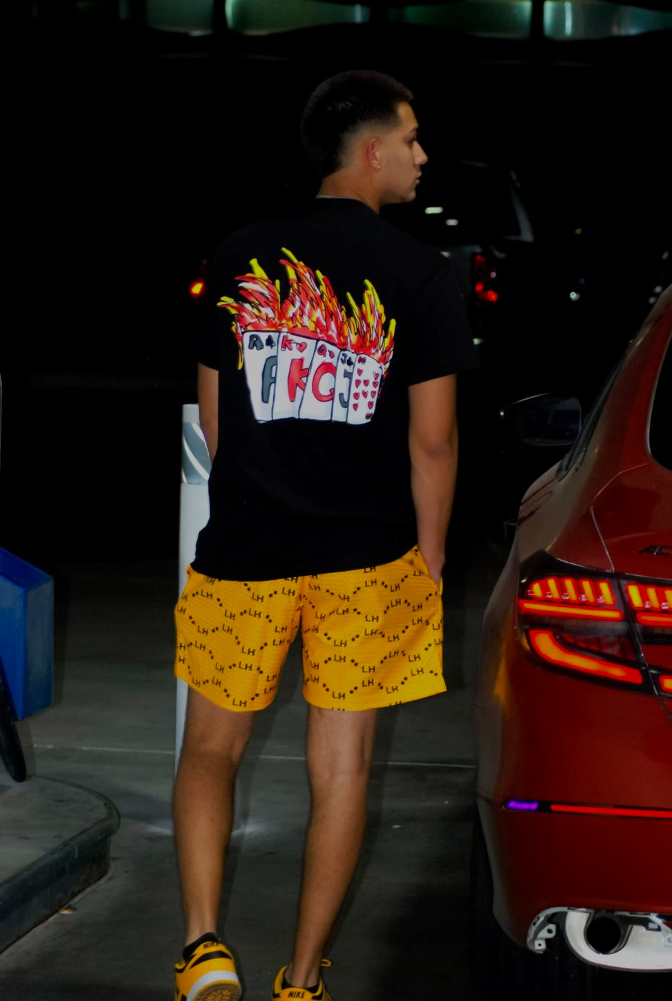 LIVIN’ HUNGRY HONEYCOMB MESH SHORTS